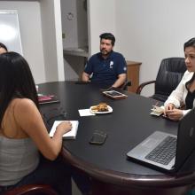 Reunión con estudiantes