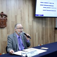 Maestro Roberto Rivas Montiel, en conferencia de prensa