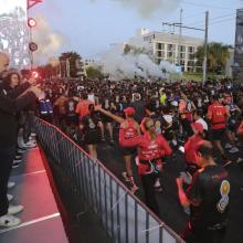 Carrera Leones Negros