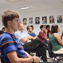 Participantes de la charla