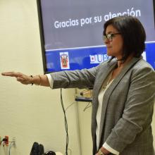 Cecilia Villalobos, realizando su toma de protesta