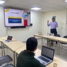 Alan David Román Méndez, egresado de la maestría en en Gestión del Aprendizaje en Ambientes Virtuales de UDGVirtual