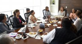 Representantes de las distintas instituciones, durante la reunión diplomado para capacitar al personal de hospitales del país